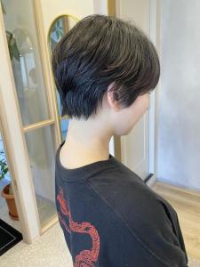ミニマムショートヘア - Eleanor 梅田店掲載