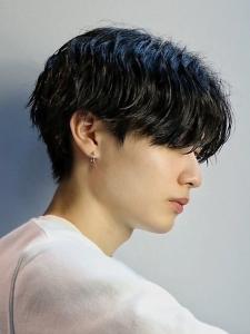 ニュアンスパーマ　コンマヘア　黒髪シークレットパート　新宿　 - AXY HAIR&MAKE 新宿本店掲載