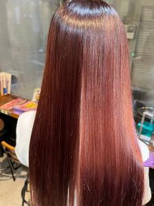 シンプルストレート大人ミディナチュラルレッドブラウン立川 - newi saLyu 立川掲載