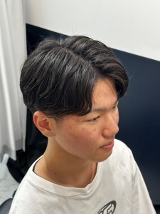 ニュアンスセンターパート - 【シェアサロン】 LIBERTY SHARE BARBER 銀座掲載
