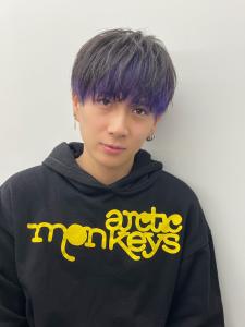 ツイストスパイラル波打ちスパイラルセンターパート刈り上げ束感 - メンズヘア整形サロン GOALD 京都掲載