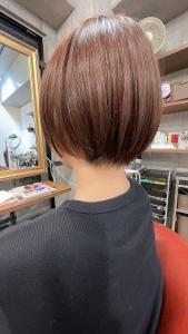 跳ねないボブスタイル - Lourdes hair design掲載