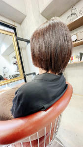 跳ねないボブスタイル - Lourdes hair design掲載