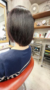 跳ねないボブスタイル - Lourdes hair design掲載