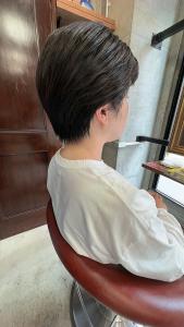 跳ねないボブスタイル - Lourdes hair design掲載