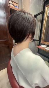 跳ねないボブスタイル - Lourdes hair design掲載