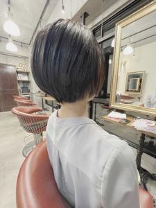 跳ねないボブスタイル - Lourdes hair design掲載