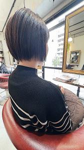 跳ねないボブスタイル - Lourdes hair design掲載