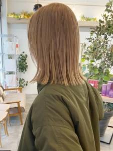 ハイトーン　切りっぱなしボブ　ワンレン　色素薄め　グレージュ - canoe 博多ミスト店掲載
