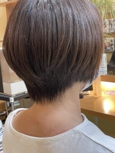 グラデーションボブ - HAIR PUNTO掲載