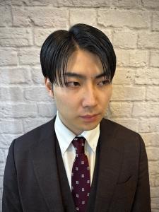 スーツに合うビジネスヘア【新宿/理容室/メンズヘア】 - 銀座マツナガ 新宿パークタワー店掲載