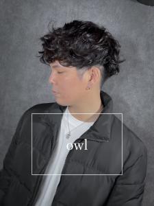 スペインカール×フェードカット×黒髪 - owl 心斎橋掲載