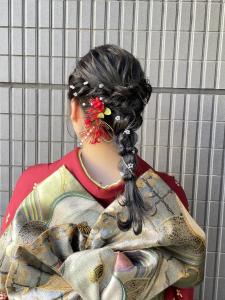 編み下ろしアレンジ/成人式ヘアアレンジ/振袖アレンジ/横浜 - FACE。石川町掲載