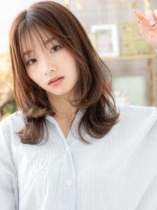 大人かわいい外国人風ナチュラルくびれミディ　ベージュピンク - COVER HAIR & SPA bliss【カバーヘア アンド スパ ブリス】浦和/浦和西口店掲載