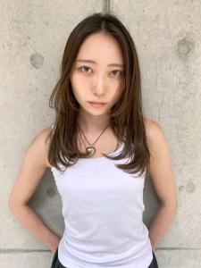 【pignon】レイヤー　オリーブベージュ - 髪質改善 SEPT. 天神大名掲載