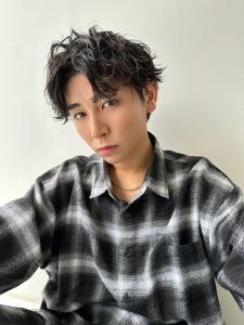 【BUZZbee岬】メンズ波巻きスパイラルパーマ - BUZZ bee 自由が丘掲載