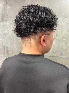 スキンフェード　スパイラルパーマ　メンズショート　束感 - MEN'S SALON alfRed 瑞穂店掲載