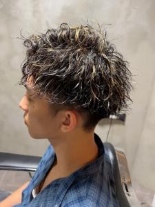 ツーブロック　波巻き　ツイスト　スパイラルパーマ - 完全個室 THIS IS BARBER 3rd掲載