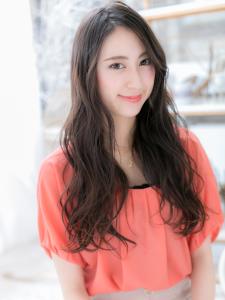 大人かわいい　くせ毛風ゆるふわウェーブ　レイヤーロング - mod's hair【モッズヘア】越谷/越谷西口店掲載