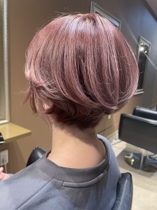 ピンクベージュカラー