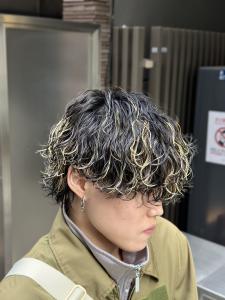 【沼】波巻きウルフスタイル<理容室><銀座> - 【シェアサロン】 LIBERTY SHARE BARBER 銀座掲載