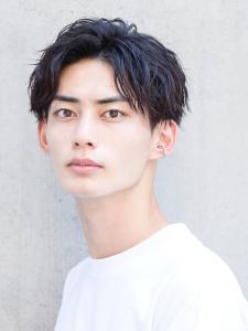 【alpha 新宿】センターパート×ツイストスパイラルパーマ - men's salon alpha 新宿【メンズサロンアルファ】掲載