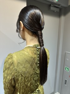 【結婚式&2次会アレンジに】タイトな編みおろしヘア - amble luxe 渋谷【アンブル リュクス】掲載