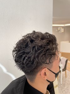 ベリーショート×パーマ - e.m.a PREMIUM BEAUTY SALON掲載