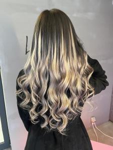 エクステMIXの王道ギャルスタイル★ - Lanisis Hair掲載