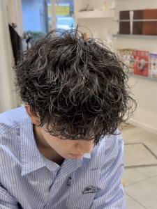 波巻きスパイラルパーマ - NEXT men's 表参道【ネクストメンズ】掲載