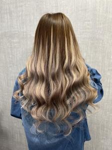 人気色MIXでエクステバレイヤージュスタイル★ - Lanisis Hair掲載