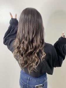 黒髪ボブからギャルに - Bulansis Hair掲載