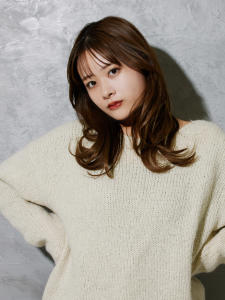 抜け感ロング - ヘアーサロン ソシエ 本厚木店掲載