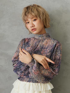 ニュアンスショート/ハイトーン - SOCIE AVEDA まるひろ川越店掲載