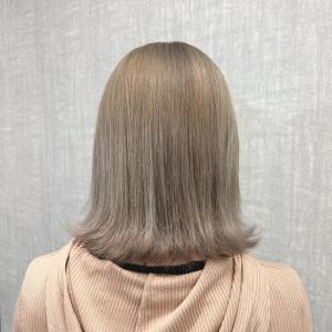 トリプルカラーで作るシルバーベージュ！ - Lanisis Hair掲載