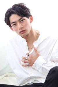 20代30代　好感度　黒髪　無造作　モテ髪　清潔感　束感 - march?掲載