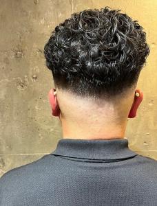 フェードカット　黒髪 束感 プードルパーマ - MEN'S SALON SOLEIL by alfRed掲載
