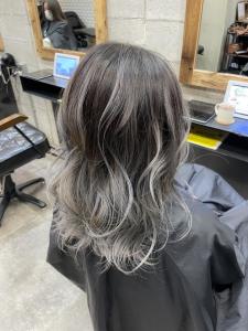 フルバング ブラウン 似合わせカット カルマパーマ - ARCANA 明治神宮前 表参道 原宿掲載