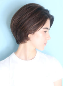 大人美髪イメチェンピンクブラウンショート