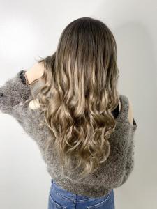 プラチナ毛質でギャルっぽく - Bulansis Hair掲載