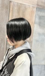 前下がりボブのツーブロック - BEAUTY MARKET ungu掲載