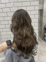 ブリーチ履歴から暗めベージュ！ - newi 赤羽掲載