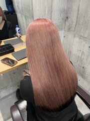 ピンクベージュ×ブラックエンドカラー - newi 赤羽掲載