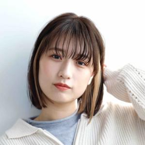 イヤリングカラー　ナチュラルボブ