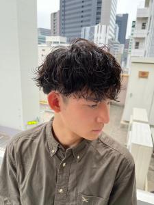 波巻きパーマツイストスパイラルパーマメンズ名駅名古屋 - LUVISM 名駅店【ラヴィズム】掲載