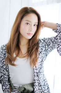 揺れライン　ナチュラルストレート - 博多美容室 Blue 髪質改善 完全完結型個室サロンOPEN掲載