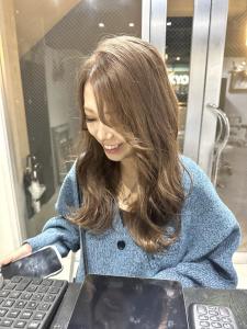切りっぱなしボブ エアリーロング 美髪 ピンクブラウン - ARCANA 明治神宮前 表参道 原宿掲載