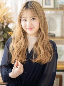 外国人風オンブレハイライトゆるふわカール　レイヤーロング - COVER HAIR bliss志木南口駅前店掲載