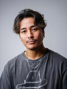 大人男髪スパイラルセンターパート - メンズヘア整形サロン GOALD 渋谷神南掲載