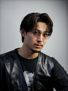 大人男髪ナチュラルセンターパート - メンズヘア整形サロン GOALD 渋谷神南掲載